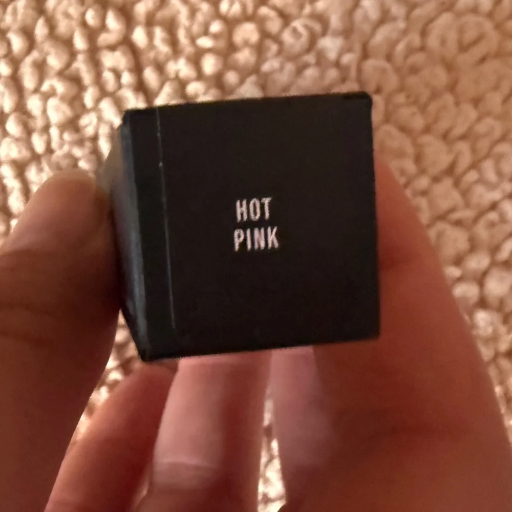 💚 2/$30 MAKEUP BY MARIO MoistureGlow Plumping Lip Color - hot pink